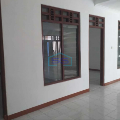 Disewakan Kantor Luas Tanah  1200 m² Lokasi Sleman Yogyakarta-3