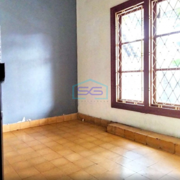 Disewakan Kantor Murah Luas Bangunan  400 m² Lokasi Yogyakarta-4