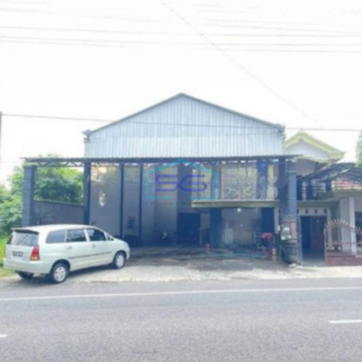 Dijual Ruang Usaha Strategis di Sukoharjo Jawa Tengah LT 183m2