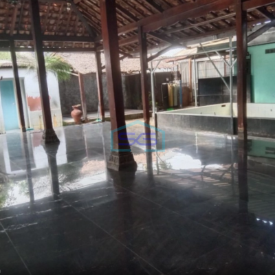 Disewakan Ruang Usaha di Kalasan Sleman Yogyakarta Siap Huni LB 600m2