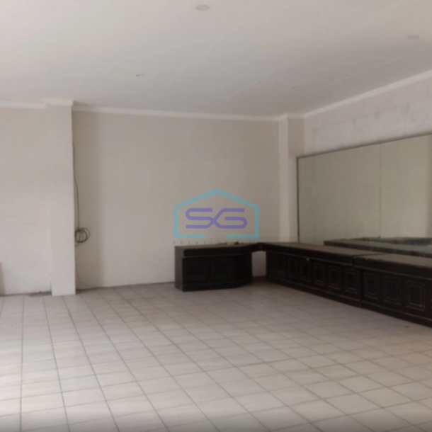 Disewakan Ruko Kantor di Gondomanan Strategis Yogyakarta LB 550m2-2
