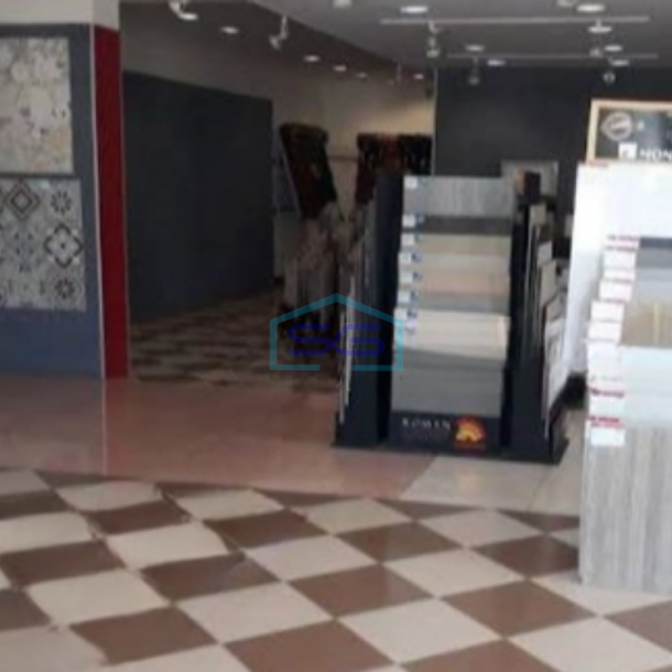 Dijual Ruang Usaha + Gudang di Jln MT Hariono Semarang Jawa Tengah LT 650m2-2