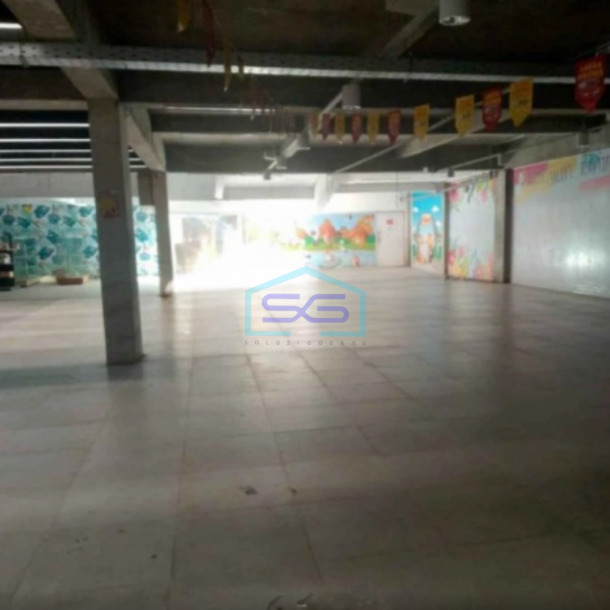 Dijual Ruang Usaha Luas Mewah Dan Megah 2 Lantai di Jepara Jawa Tengah LT 5721m2-2