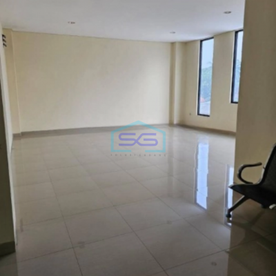 Dijual Gedung & Kantor Siap Pakai Cileduk Bintaro Tangerang Selatan LT 1415m2