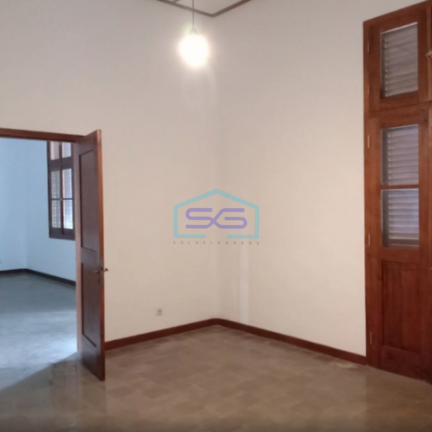 Dijual Kantor Mewah Luas Megah 1 Lantai Kotabaru Kota Yogyakarta LT 894m2-6