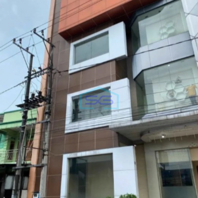 Dijual Gedung Kantor 5 Lantai Ada Eskalator Terbaik di Palur Sukoharjo Jawa Tengah LT 726m2