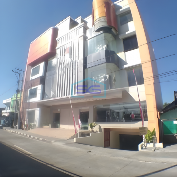 Dijual Gedung Kantor 5 Lantai Ada Eskalator Terbaik di Palur Sukoharjo Jawa Tengah LT 726m2-1