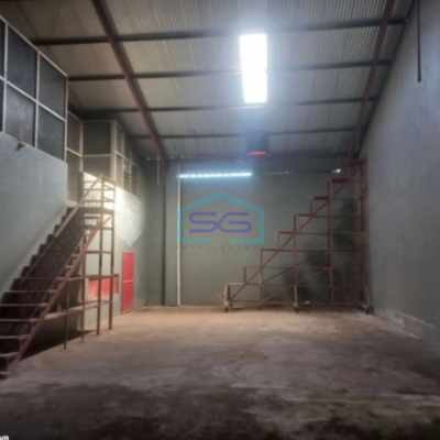 Disewakan Gudang & Kantor Siap Beroperasi Ringroud Barat Sleman Yogyakarta LT 818m2