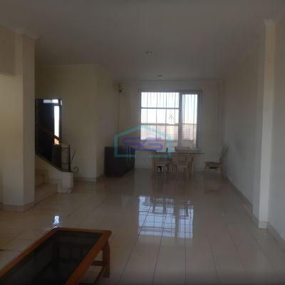 Dijual Pabrik  & Kantor Siap Pakai Karawang Timur Jawa Barat Luas Tanah 52077m2
