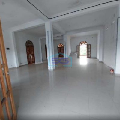 Disewakan Ruko Mewah 2 Lantai Siap Pakai Sewon Bantul Yogyakarta LB 250m2