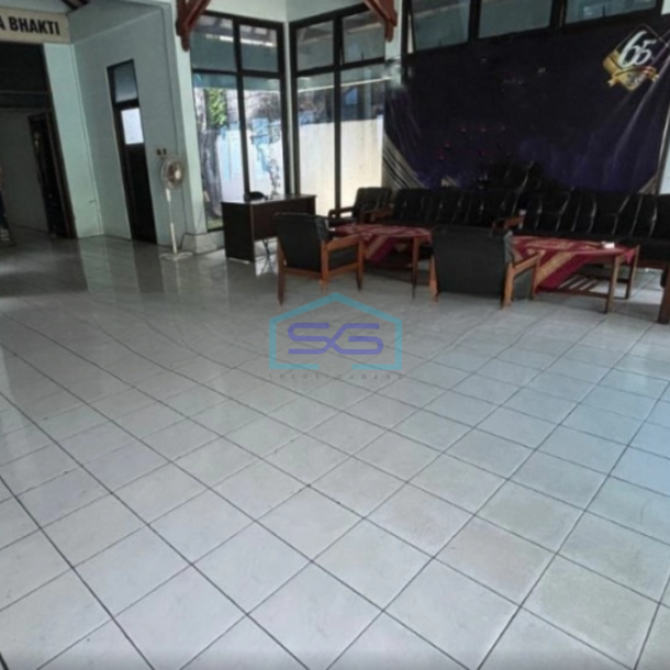 Dijual Kantor Lokasi Strategis di Bantul Yogyakarta Luas Tanah 574 m²-1