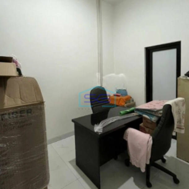 Dijual Ruang Usaha Ada Kantor Luas Tanah 325 m² Lokasi Semarang-2