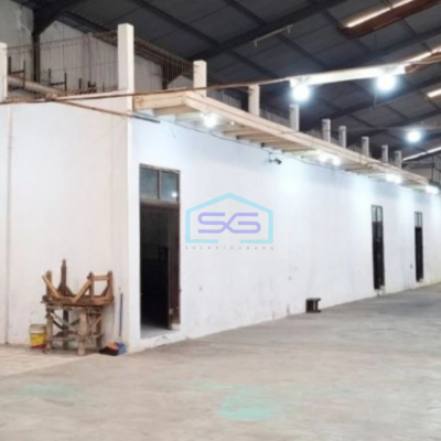 Dijual Gudang Siap Pakai Luas Tanah 2200 m²  Lokasi Kaligawe Semarang