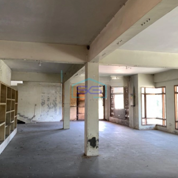 Disewakan Gudang Ada Kantor Luas Bangunan  2600 m² di Sleman Yogyakarta-2