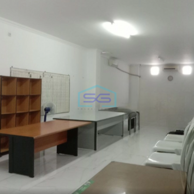 Disewakan Gudang Ada Kantor Luas Tanah 1000 m² di Sleman Yogyakarta