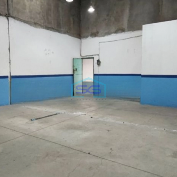 Disewakan Gudang Akses Container Luas Tanah  916 m²  Lokasi di Bantul Yogyakarta-3