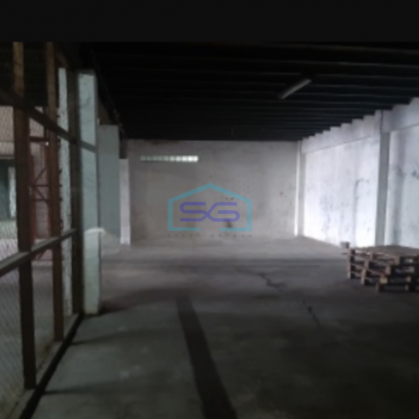 Disewakan Gudang Ada Kantor Luas Bangunan  2223 m² di Sleman Yogyakarta-1