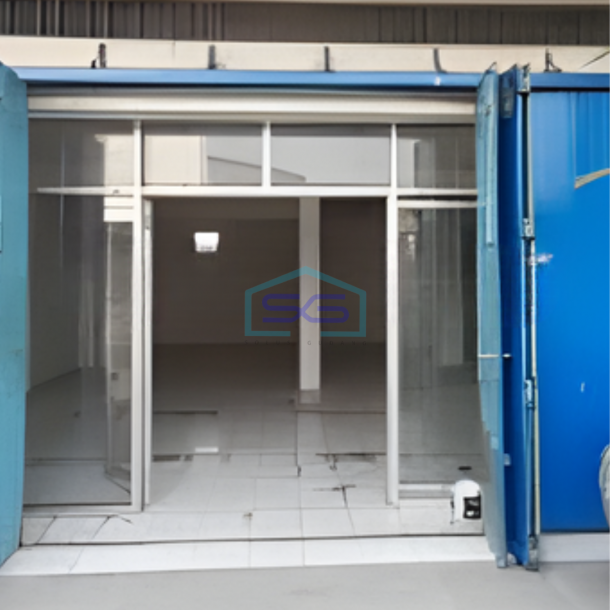 Disewakan Ruko 3 Lantai Luas Tanah 160 m² di Yogyakarta-1