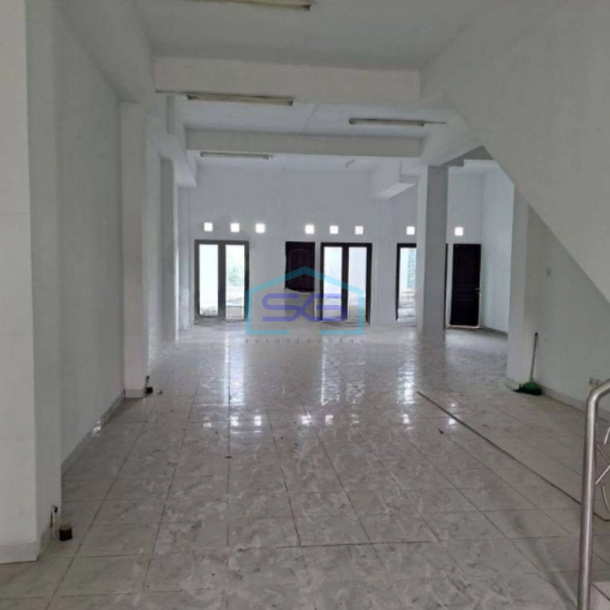 Disewakan Ruko 3lantai +Rooftoop Tegalrejo Yogyakarta-3