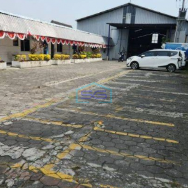 Disewakan Gudang & Kantor Mewah Jln Magelang Sleman Yogyakarta-2