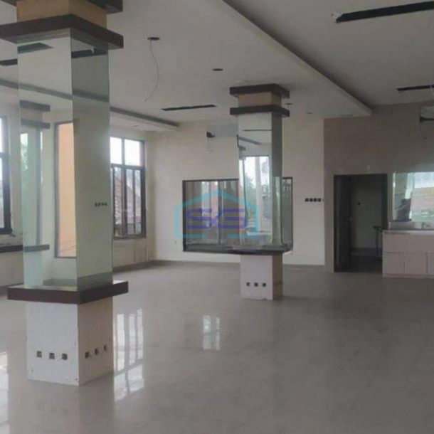 Dijual Ruko Mewah 3lantai Pinggir Ringroud Utara Sleman Yogyakarta-2