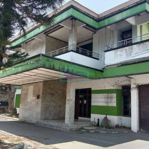 Dijual /Disewakan Ruang Usaha Besar  Kotabaru Yogyakarta-1