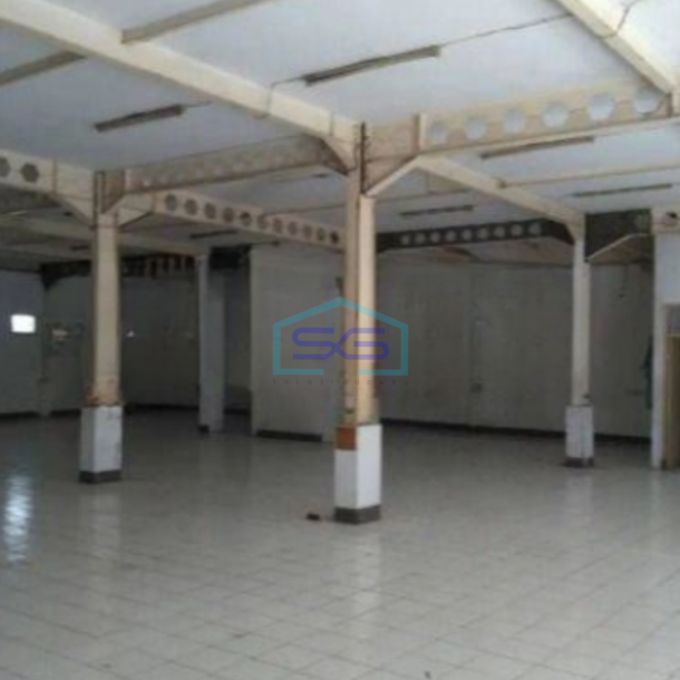 Dijual Gudang Ada Kantor Luas Bangunan 1700 m² di Waru Sidoarjo-1