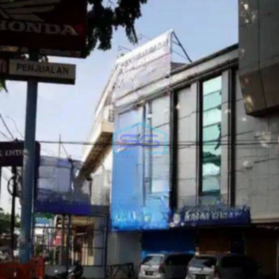 Disewakan Ruko Siap Pakai Luas Bangunan 180 m² di Pinggir Jalan Besar Tangerang-4