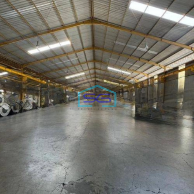 Dijual Pabrik Akses Container 40 Feet Luas Bangunan 9066 m² di Menganti Gresik