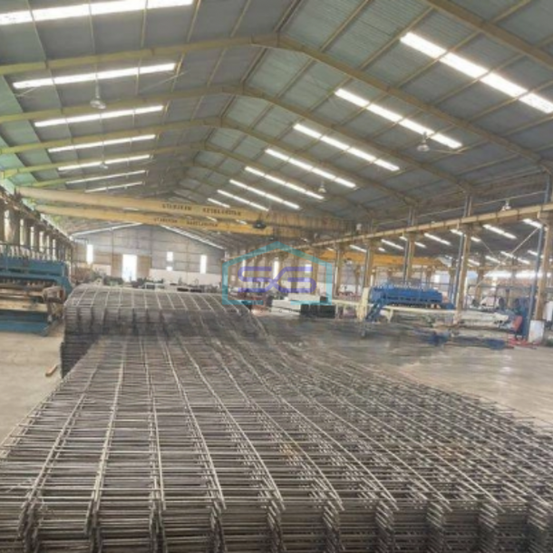 Dijual Pabrik Akses Container 40 Feet Luas Bangunan 9066 m² di Menganti Gresik-2