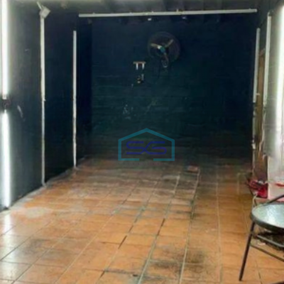 Disewakan Gudang Ada Kantor Ex Bengkel Luas Bangunan  200 m² di Wonokromo Surabaya