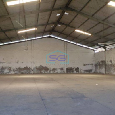 Disewakan Gudang Ada Kantor Luas Bangunan  1075 m² di Kalianak Surabaya-3