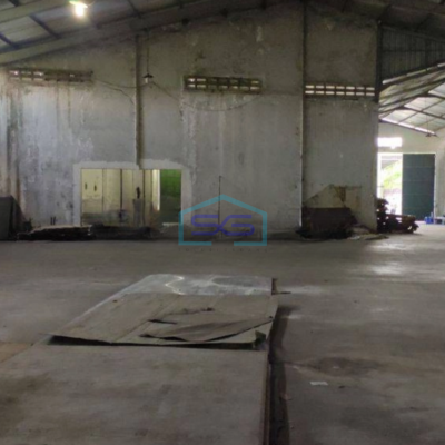 Disewakan Gudang Ada Kantor Luas Bangunan  1250 m² Akses Container 40 Feet di Krian Sidoarjo