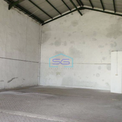 Disewakan Gudang Siap Pakai Luas Bangunan 180 m² Akses Container 20 Feet di Gununganyar Surabaya