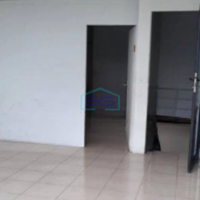 Disewakan Ruko Hadap Jalan Raya Sangat Strategis di Serpong Utara Tangerang Selatan-3