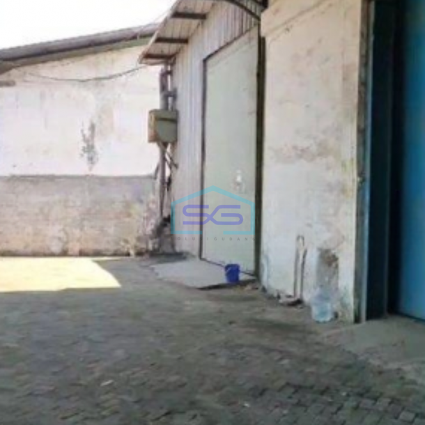Disewakan Gudang Luas Bangunan 1075 m² di Kalianak Surabaya Ada Kantor-4