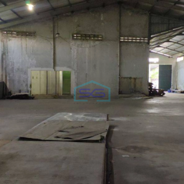 Disewakan Gudang Luas Bangunan  1250 m² di Krian Sidoarjo Ada Kantor-3