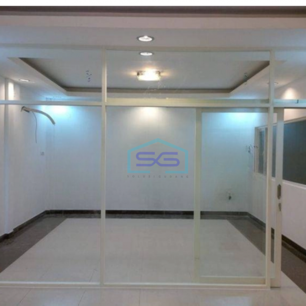 Dijual Gudang Ada Kantor Luas Bangunan 450 m² Dekat Tol di Gununganyar Surabaya-3