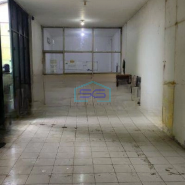 Disewakan Gudang Ada Kantor Luas Bangunan  1250 m² di Krian Sidoarjo-3