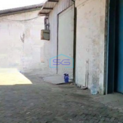 Disewakan Gudang Luas Bangunan  1075 m² di Kalianak Surabaya Ada Kantor