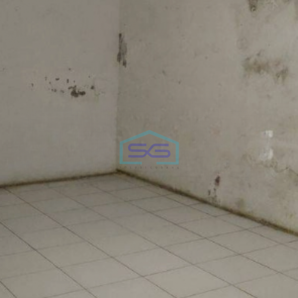 Disewakan Gudang Luas Bangunan  1075 m² di Kalianak Surabaya Ada Kantor-1