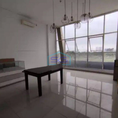 Disewakan Ruko Siap Pakai Luas Bangunan  135 m² di Tangerang