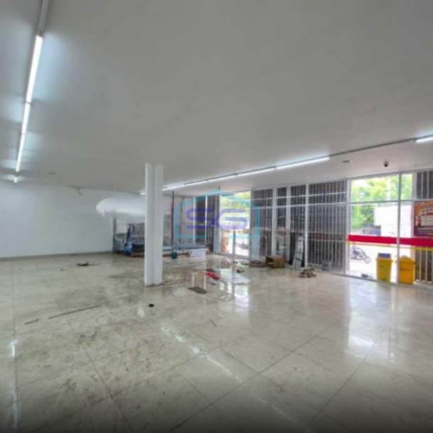 Disewakan Ruko Gandeng 2.Lantai di Galaxy Bekasi Selatan Luas Bangunan  367 m²-1