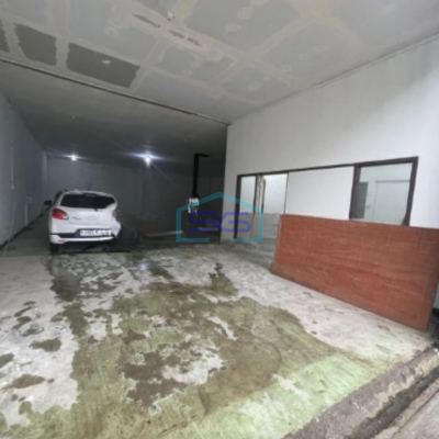 Disewakan Gudang Siap Pakai Dipinggir Jalan Raya Kranji Bekasi Selatan Luas Bangunan  615 m²