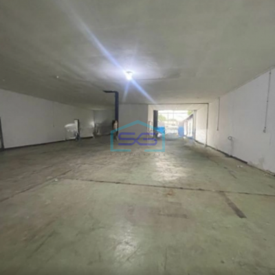 Disewakan Gudang Siap Pakai Dipinggir Jalan Raya Kranji Bekasi Selatan Luas Bangunan  615 m²