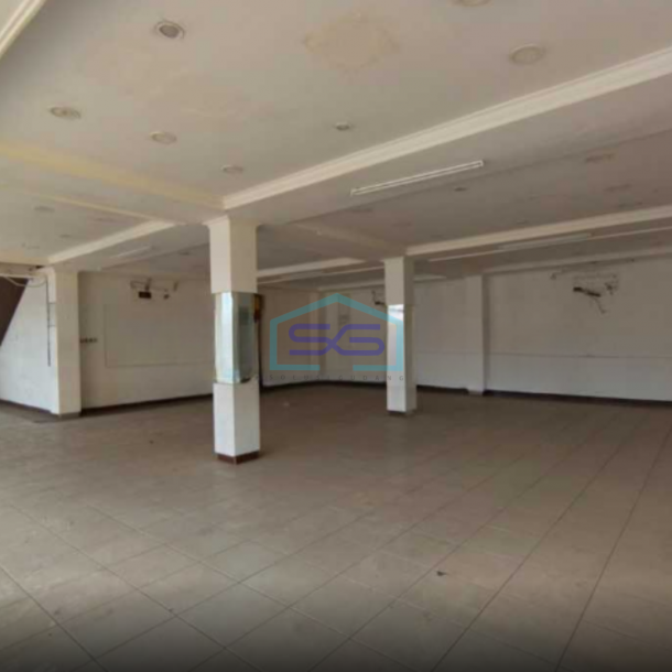 Disewakan Ruko Besar di Pinggir Jalan Raya Jatiasih Bekasi Luas Bangunan  320 m²-3