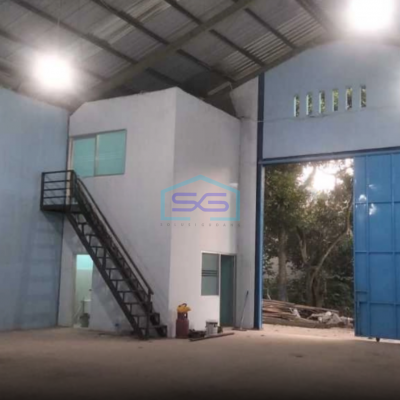 Disewakan Gudang Siap Pakai Akses 20 Feat di Mustika Jaya Bekasi Luas Bangunan  300 m²