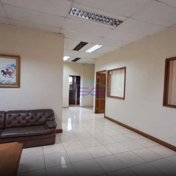 Disewakan Gudang siap pakai di Komplek Pergudangan Yos Sudarso Luas Bangunan  961 m²-3