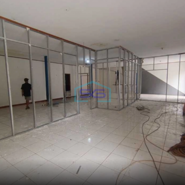 Disewakan gudang di Alternatif Cileungsi Cibubur (Transyogi) Bogor Luas Bangunan  400 m²-6