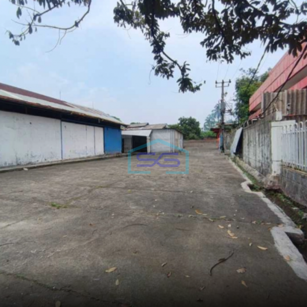 Disewakan gudang di Alternatif Cileungsi Cibubur (Transyogi) Bogor Luas Bangunan  400 m²-1